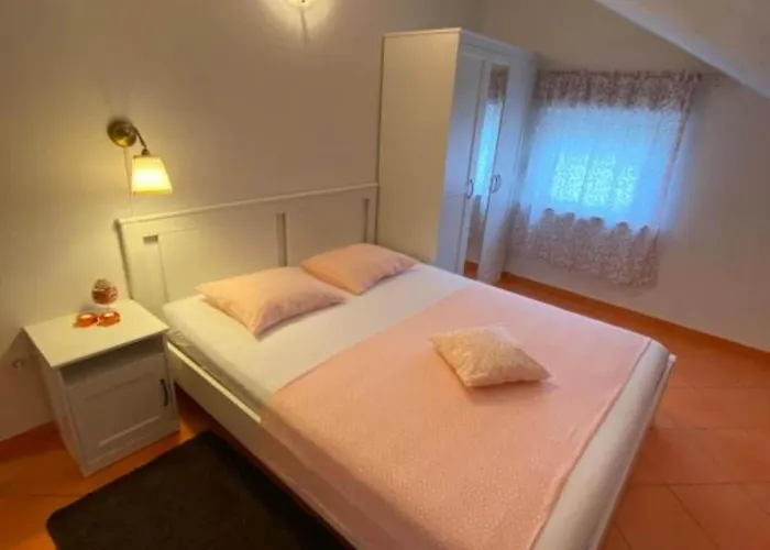 Apartamento Lara Rab - Two Bedroom With Loggia *